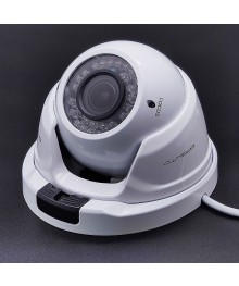 IP камера OT-VNI30 (1920*1080, 2Mpix, 2.8-12мм, металл)омплекты видеонаблюдения оптом, отправка в Красноярск, Иркутск, Якутск, Кызыл, Улан-Уде, Хабаровск.